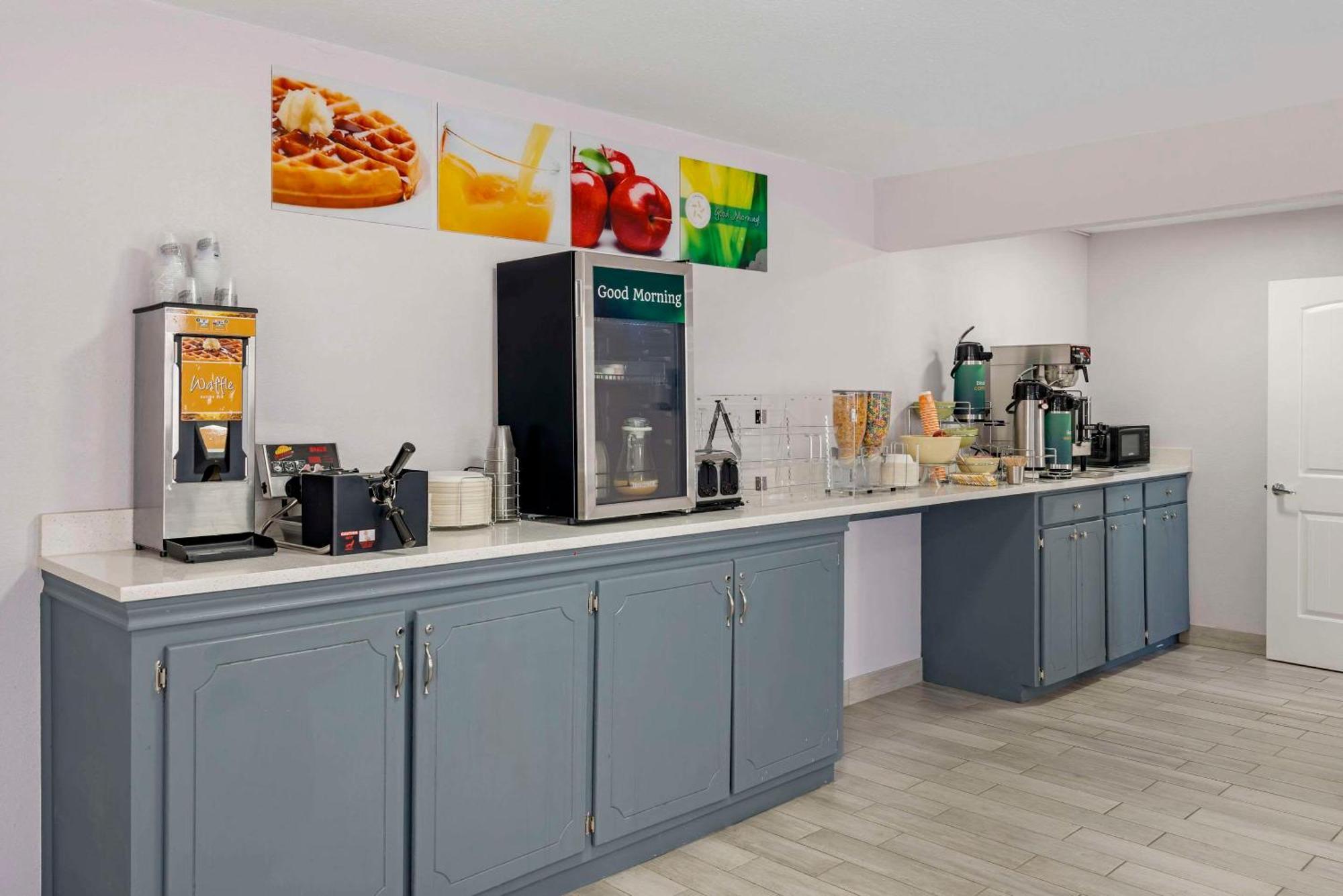 Quality Inn & Suites New Boston Extérieur photo