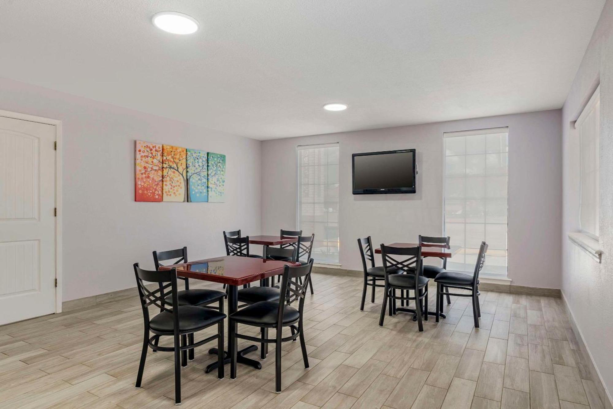 Quality Inn & Suites New Boston Extérieur photo