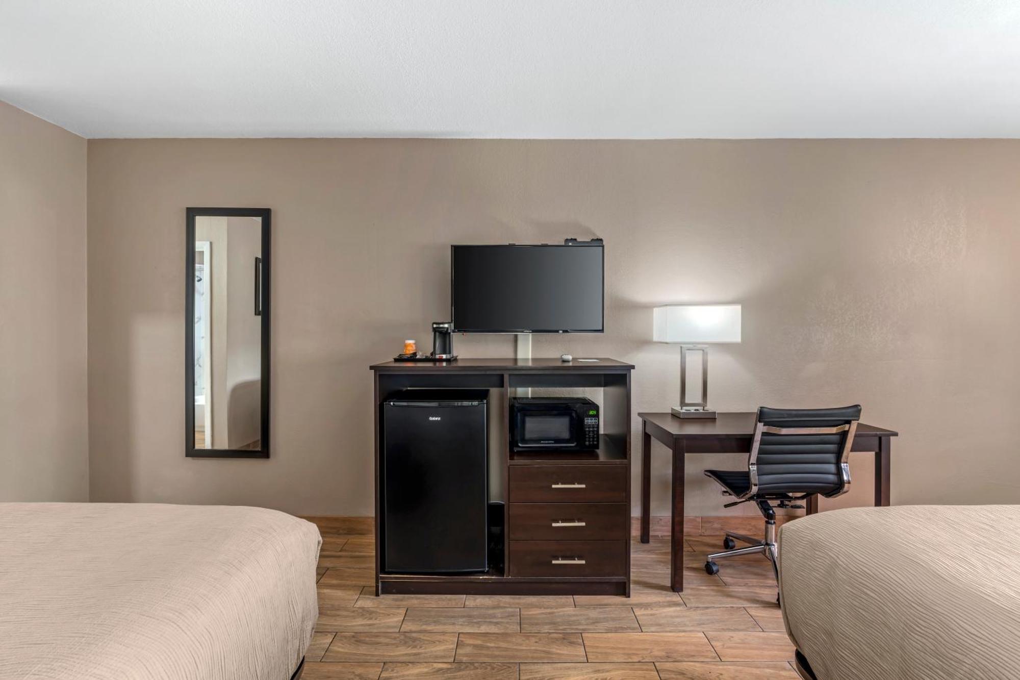 Quality Inn & Suites New Boston Extérieur photo