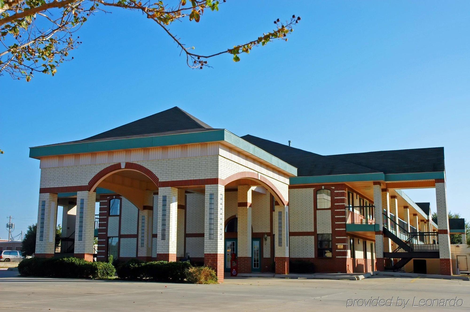 Quality Inn & Suites New Boston Extérieur photo
